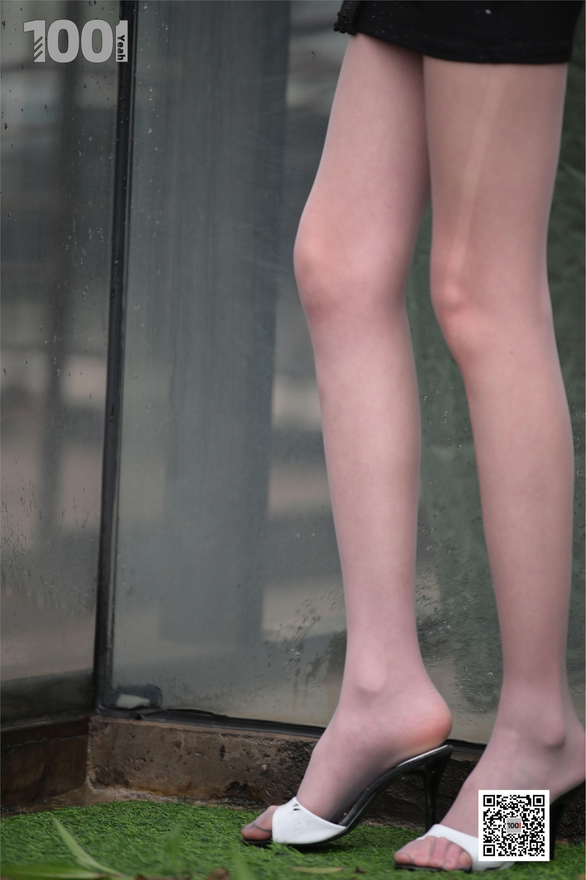 IESS异思趣向  一千零一夜《雨中漫步3》